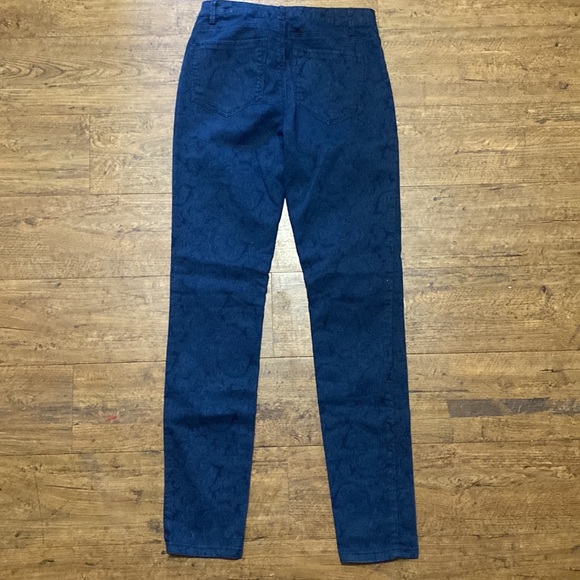 RW & Co. Paisley Printed Blue Natalie Jeggings Jeans Size Small - Picture 7 of 8